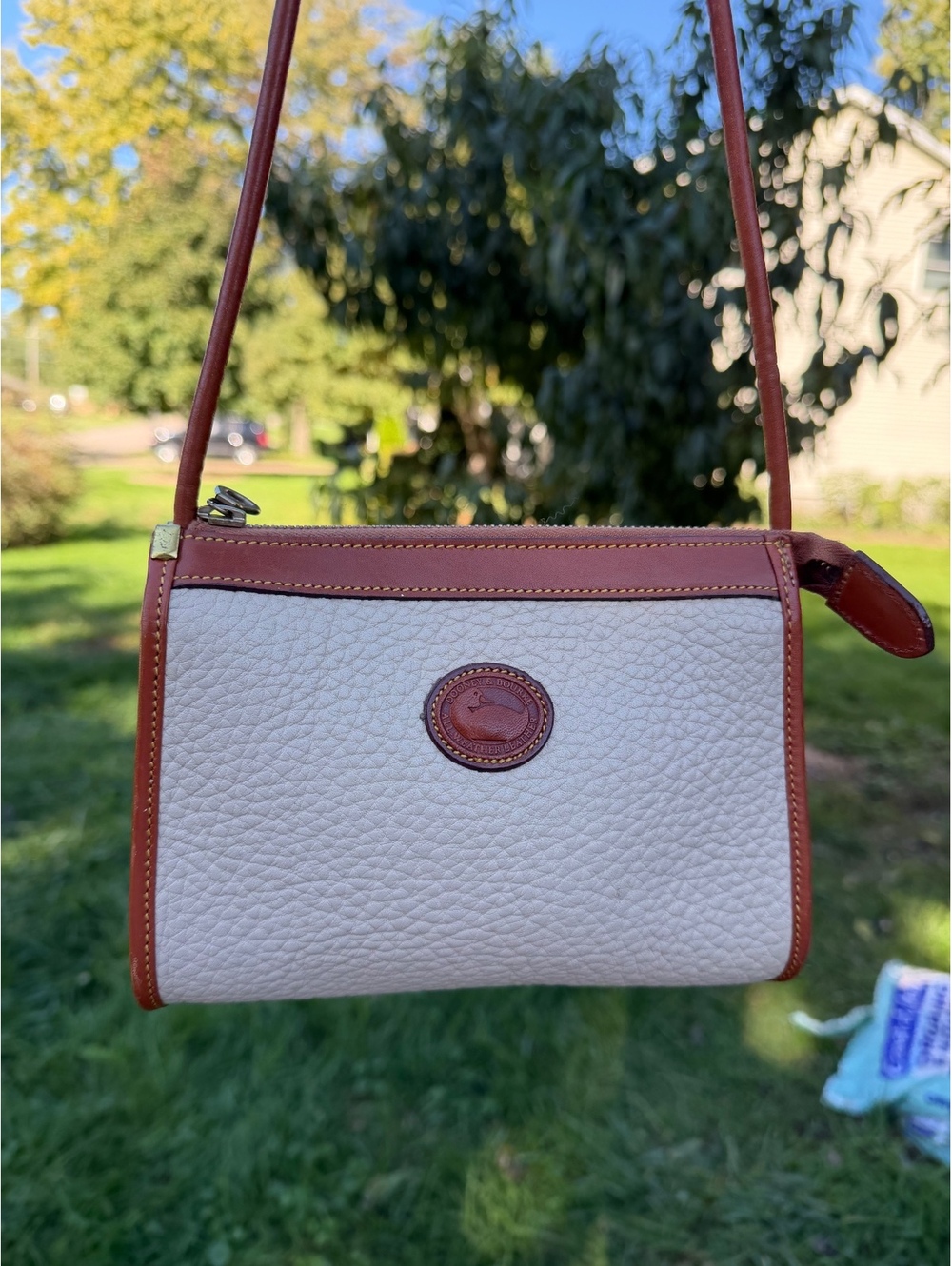 Vintage cream white brown Dooney Bourke mini shoulder bag purse 90s minimalist